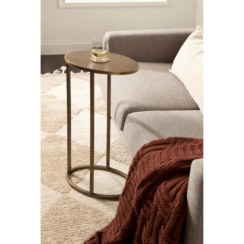 Minimalist Black C Shape Round Side Table Metal Sofa Accent Table