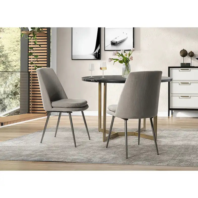 Sedie da pranzo moderne e contemporanee con gambe in metallo