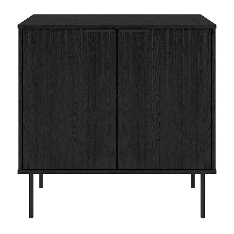 Credenza nera a coste con ante scorrevoli