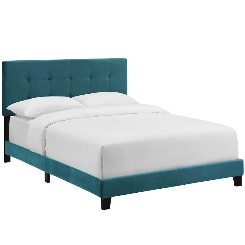 Letto queen size imbottito in velluto
